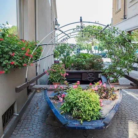 Palazzotto Apartamento *