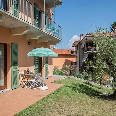 شقة Palazzotto ستريزا