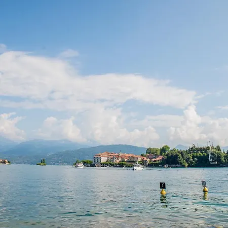 شقة Palazzotto ستريزا