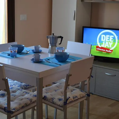 Palazzotto * ستريزا