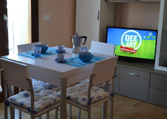 Palazzotto * Στρέσα